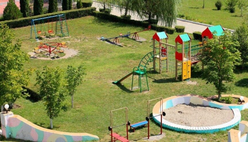 Детская площадка